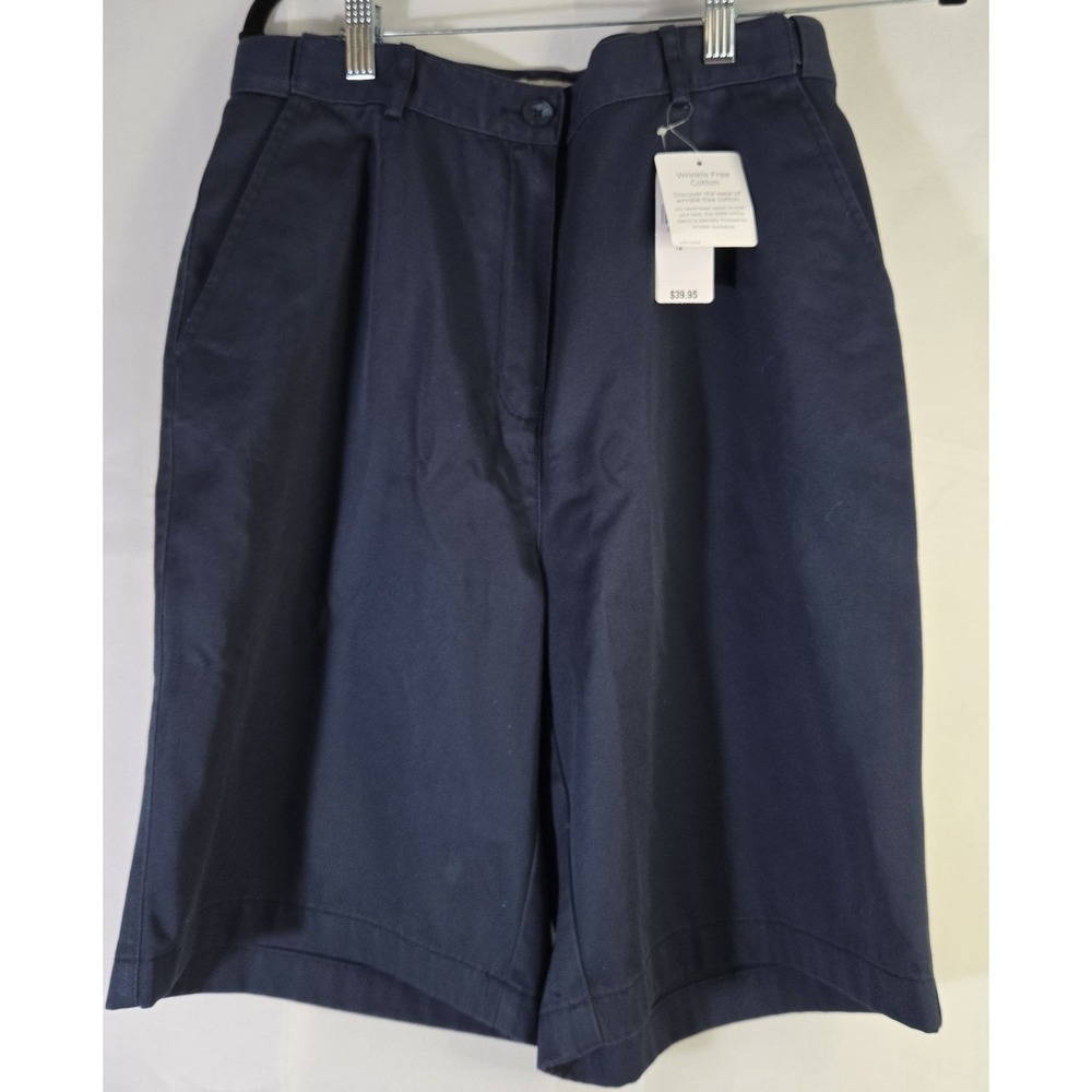 Vintage LL Bean Shorts Womens 12 Original Fit Pleated Front Blue
